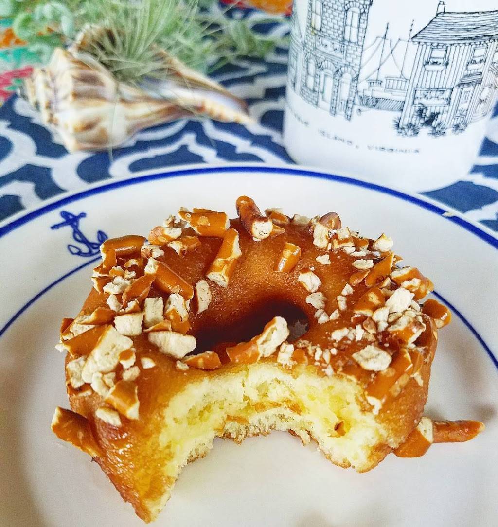 Sandy Pony Donuts | bakery | 6300 Maddox Blvd, Chincoteague, VA 23336, USA | 4104745885 OR +1 410-474-5885