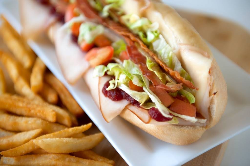 Piezonis Pizza | meal delivery | 485 Metacom Ave, Warren, RI 02885, USA | 4012452400 OR +1 401-245-2400