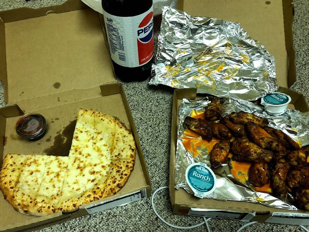 Papa Johns Pizza | restaurant | 7200 47th St, Chevy Chase, MD 20815, USA | 3016548282 OR +1 301-654-8282