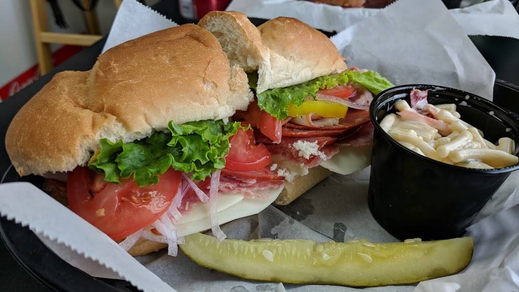 Dittys Downtown Deli | restaurant | 61 S 4th St, Zanesville, OH 43701, USA | 7404502219 OR +1 740-450-2219