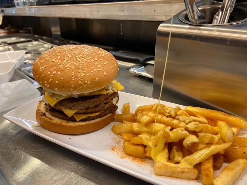 ADs Kitchen | restaurant | 1282 Essex Ave, Columbus, OH 43201, USA | 6147055149 OR +1 614-705-5149