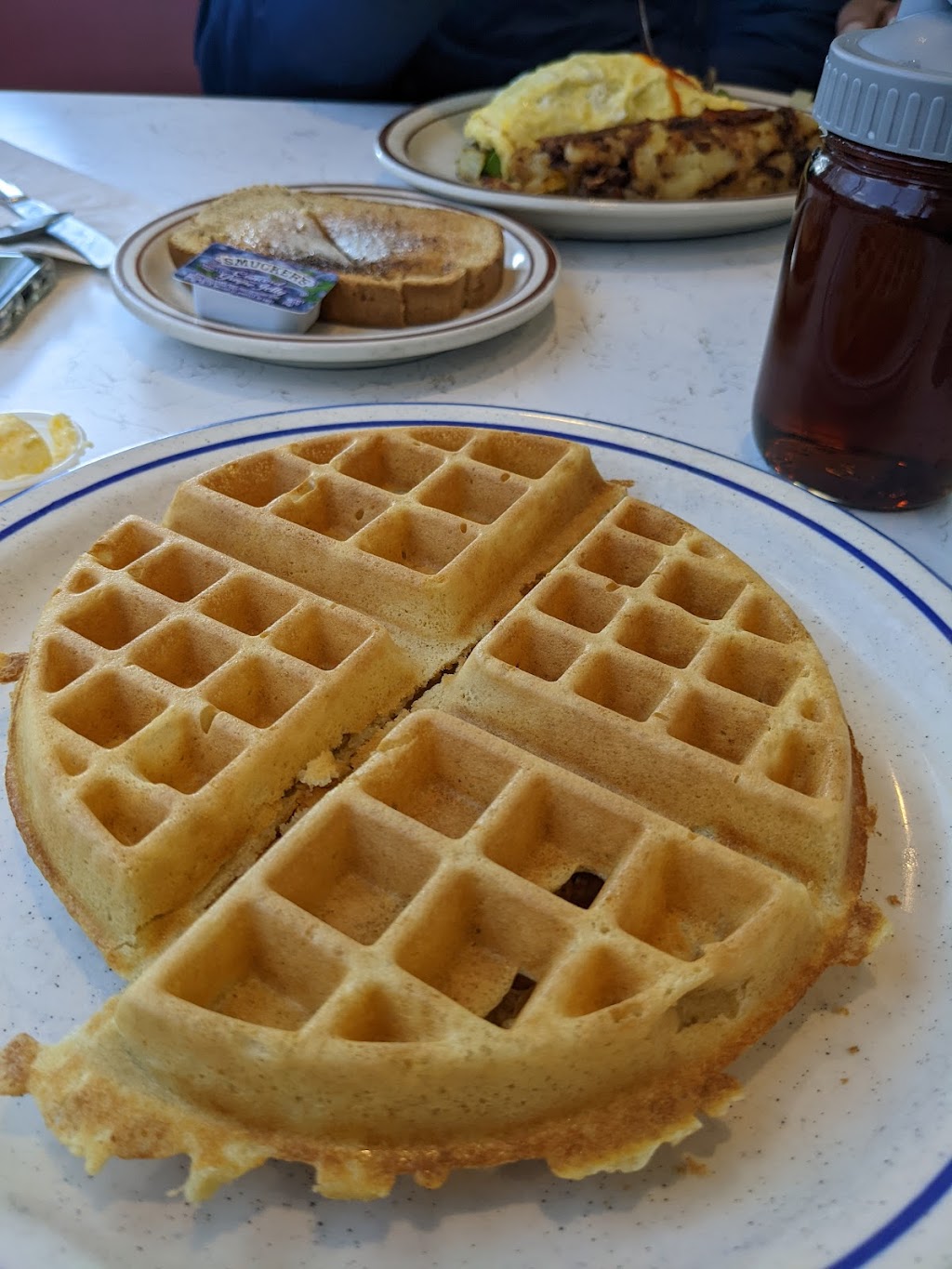 The Breakfast Club | restaurant | 378 NE Greenwood Ave, Bend, OR 97701, USA | 5413128393 OR +1 541-312-8393