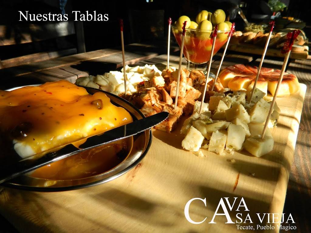 Cava Casa Vieja | restaurant | blvd Federico Benítez, número 2500-2, Rancho Gonzalez, 21480 Tecate, B.C., Mexico | 016651137613 OR +52 665 113 7613