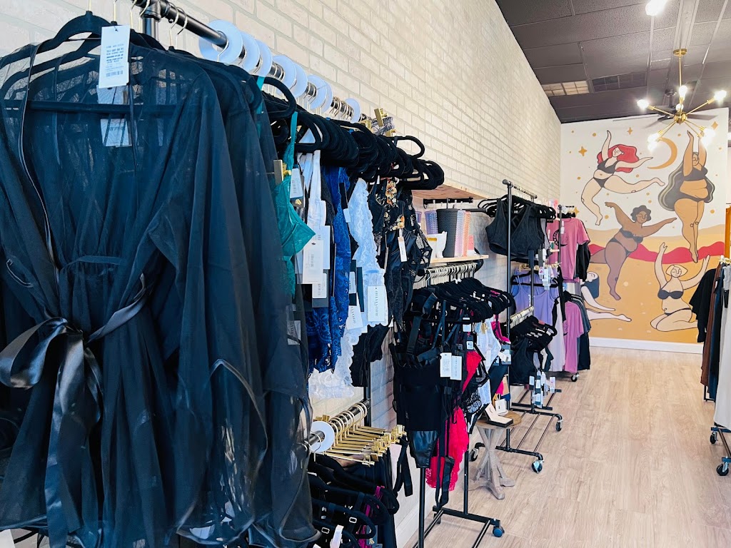 Golden Aura Boutique + Intimates | restaurant | 2101 W Broadway #208, Columbia, MO 65203, USA | 5734455342 OR +1 573-445-5342