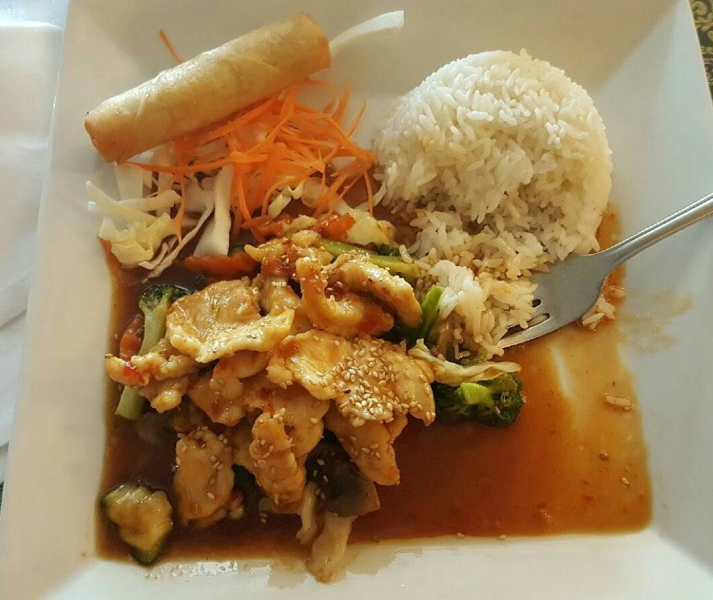 Pad Thai - Restaurant | 204 N Neosho Blvd, Neosho, MO 64850, USA