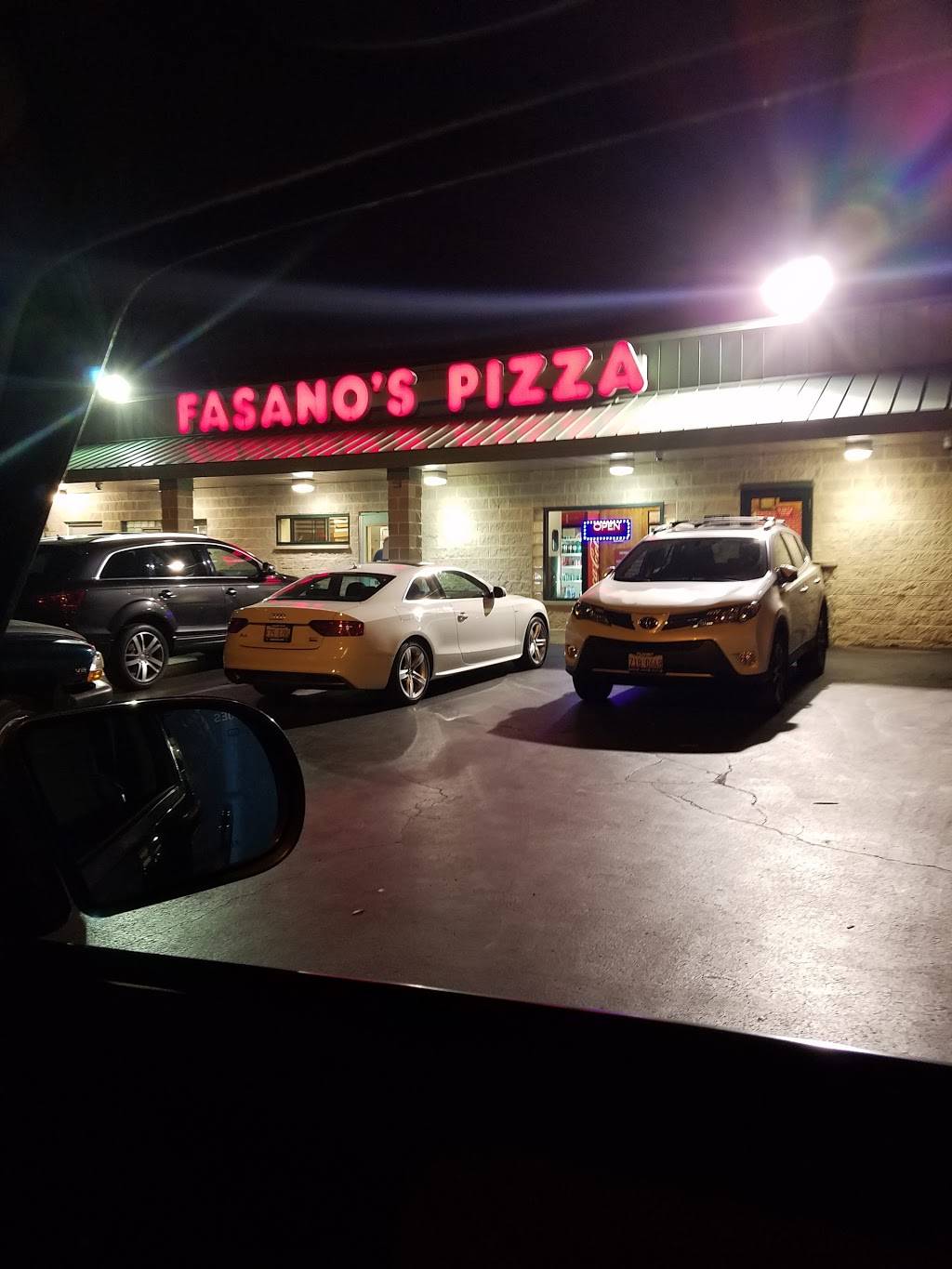 Fasano S Pizza Restaurant 8351 S Roberts Rd Justice Il 60458