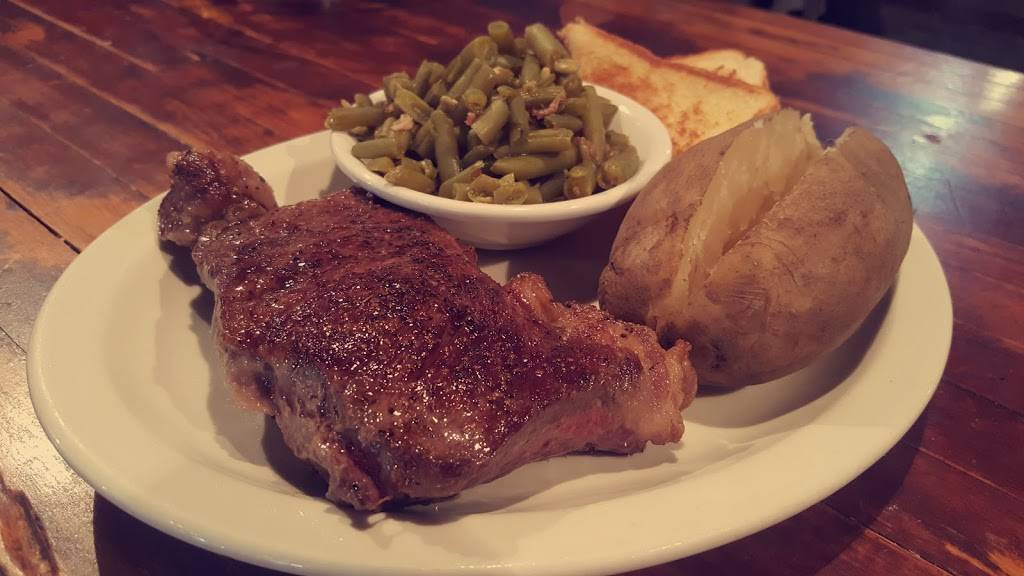 Hickory Grove Cafe | restaurant | 206 Main St, Crane, MO 65633, USA | 4177230213 OR +1 417-723-0213