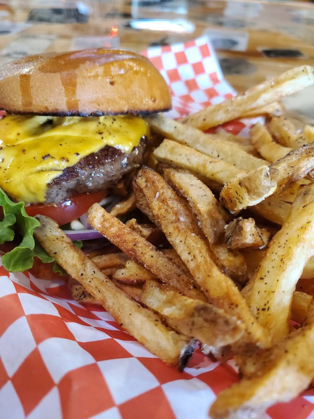Whitehall Cafe | restaurant | 2241 FM 2988, Navasota, TX 77868, USA | 3463775654 OR +1 346-377-5654