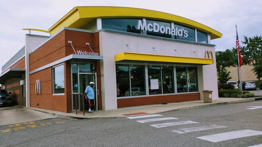 McDonalds | cafe | 14075 Shoppers Best Way, Woodbridge, VA 22192, USA | 7037300461 OR +1 703-730-0461