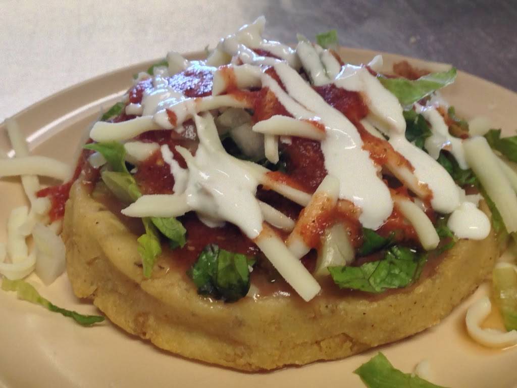 Taqueria La Fiesta | meal delivery | 529 W Cross St, Ypsilanti, MI 48197, USA | 7344779240 OR +1 734-477-9240