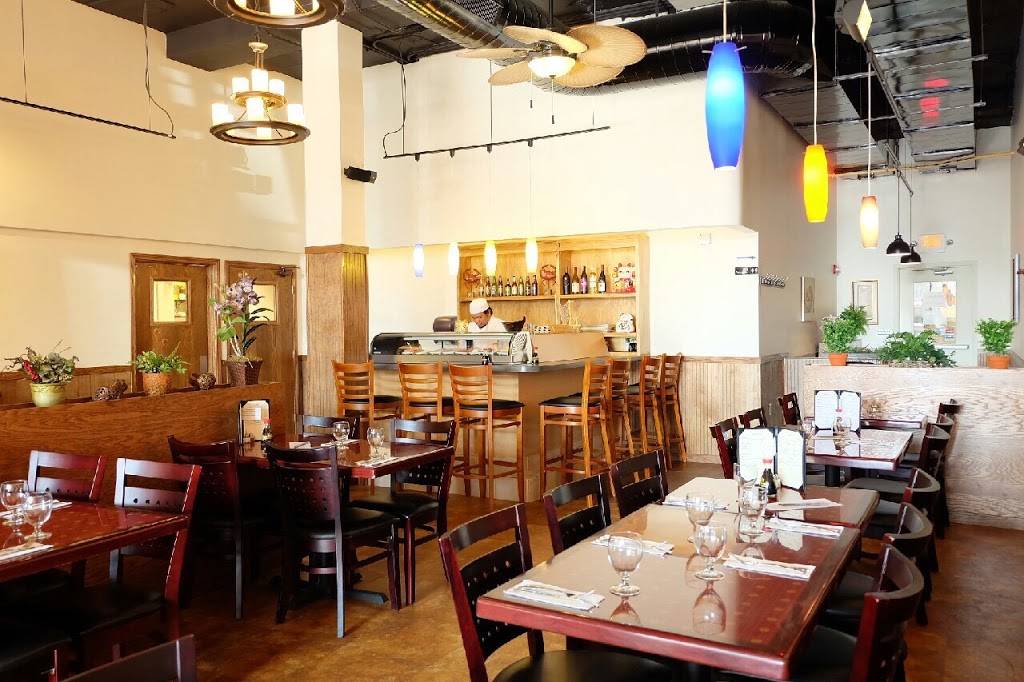 brown-sugar-thai-cuisine-cafe-14725-detroit-avenue-at-warren-road