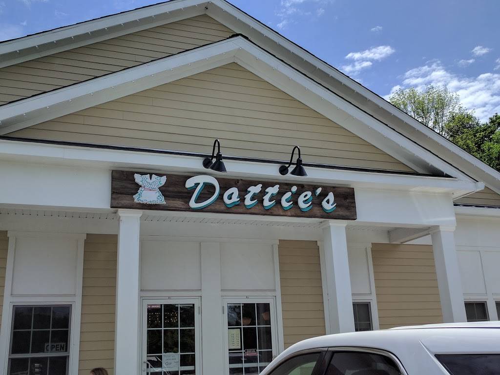 Dottie S Diner 787 Main St S Woodbury CT 06798 USA   291587199387149301b59ebfba653f53  United States Connecticut Litchfield County Woodbury Dotties Diner 203 263 2516htm 