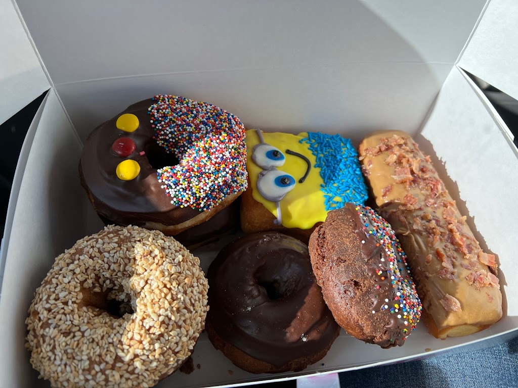 Sesame Donuts Inc | bakery | 727 SW 185th Ave, Beaverton, OR 97006, USA | 5033725829 OR +1 503-372-5829