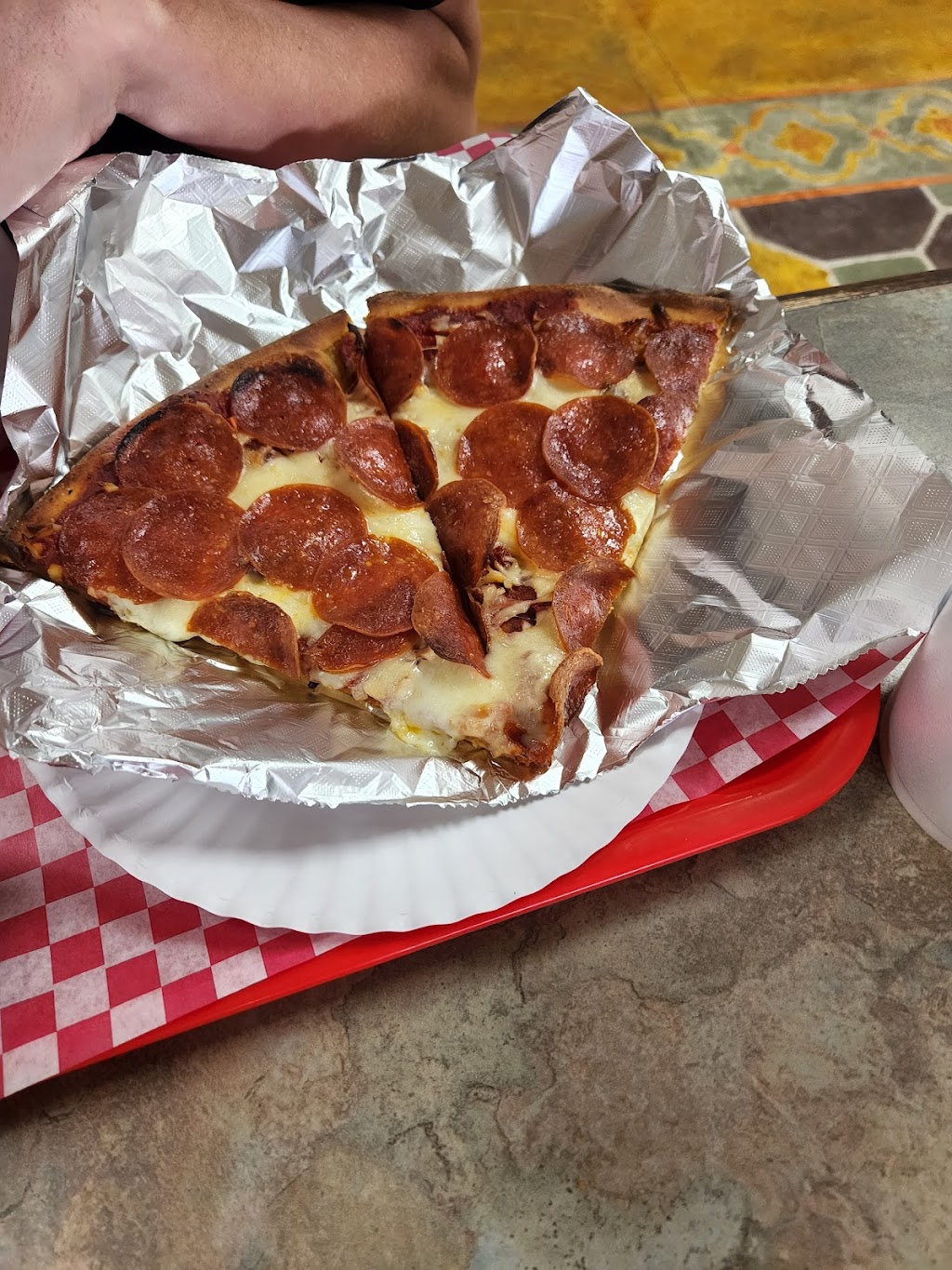 Giovanni's Pizzeria & Pasta Food Court, 711 N Carancahua St, Corpus