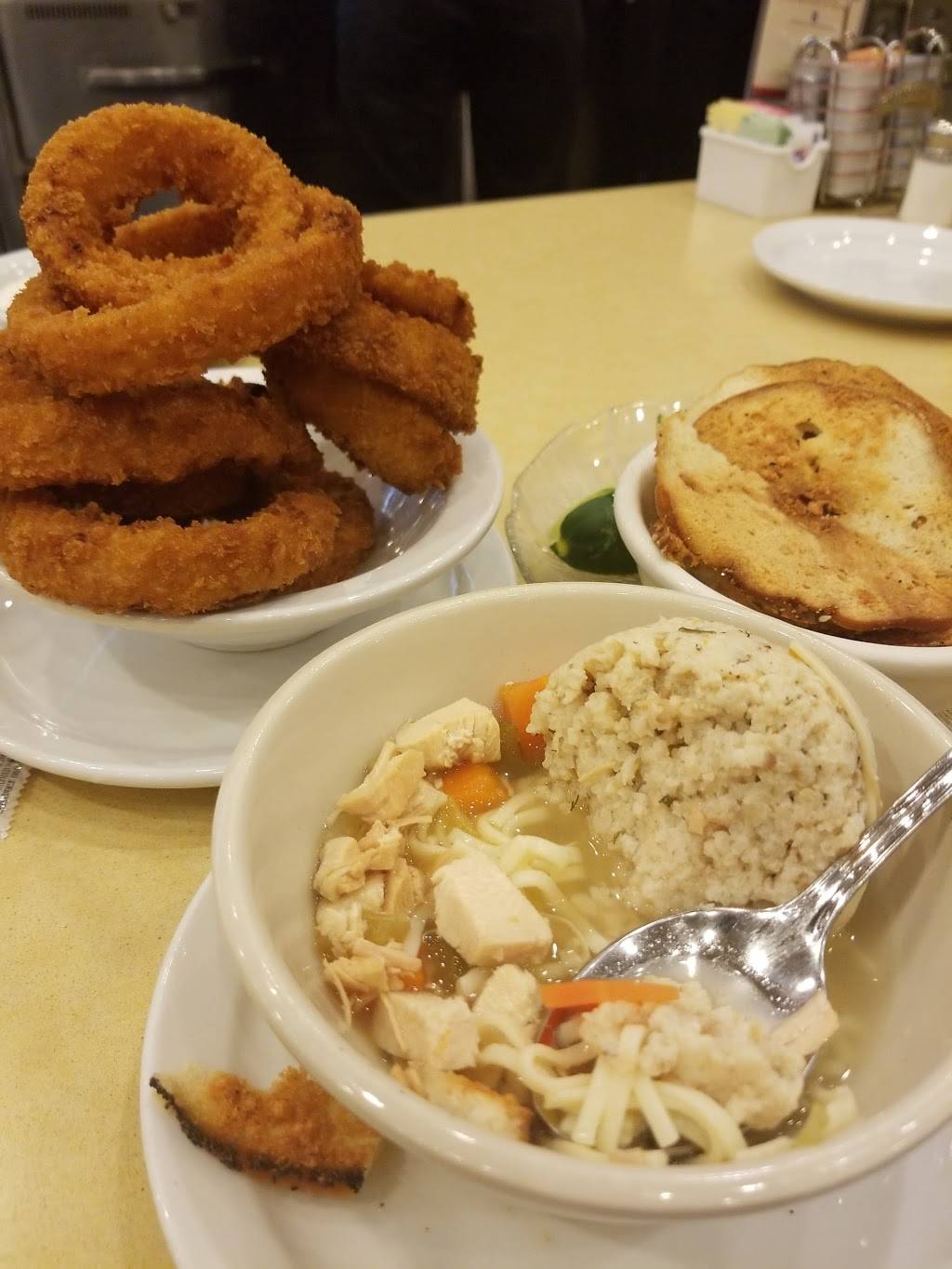 Agouras Famous Deli | meal takeaway | 5915 Kanan Rd, Agoura Hills, CA 91301, USA | 8188899113 OR +1 818-889-9113