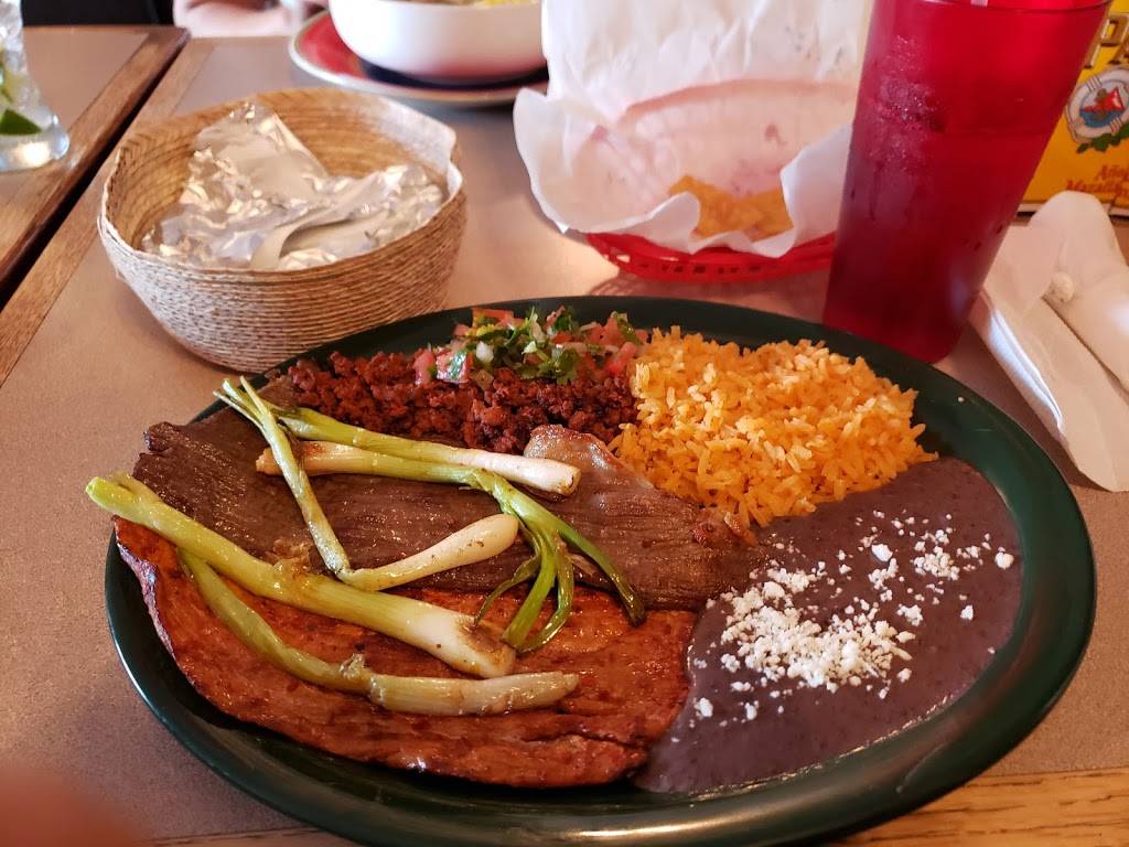 Casa Oaxaca | restaurant | 1412 Starling Dr Unit C, Richmond, VA 23229, USA | 8046638757 OR +1 804-663-8757