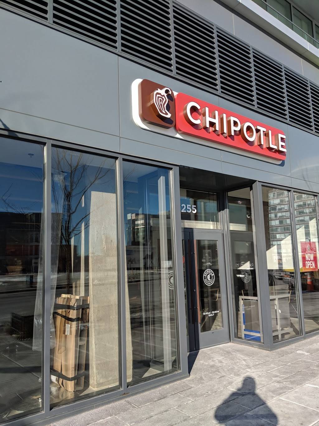 Chipotle Mexican Grill | 1255 First St SE, Washington, DC 20003, USA