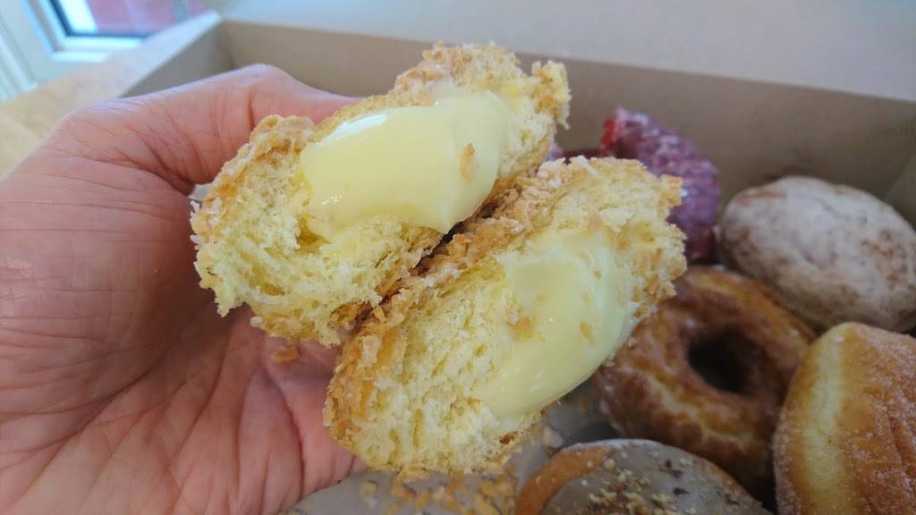 Frankies Donuts and Pizza | bakery | 717 Portage Rd, Niagara Falls, NY 14301, USA | 7162857494 OR +1 716-285-7494