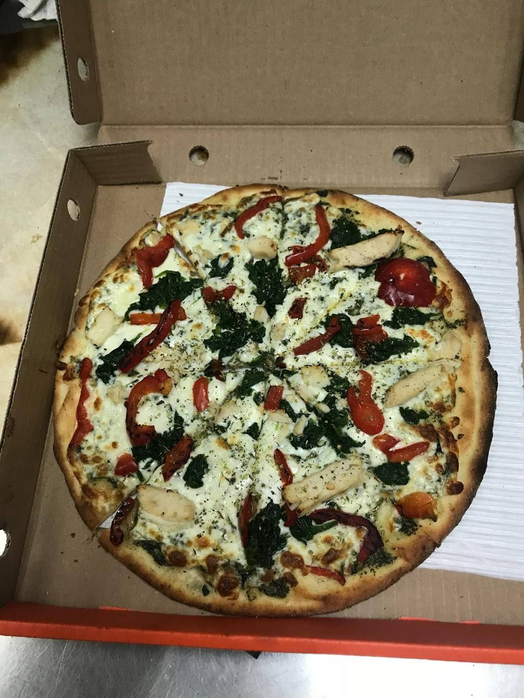 Pizza Pizza | meal delivery | 5777 Main St Unit #6, Whitchurch-Stouffville, ON L4A 2S9, Canada | 4169671111 OR +1 416-967-1111
