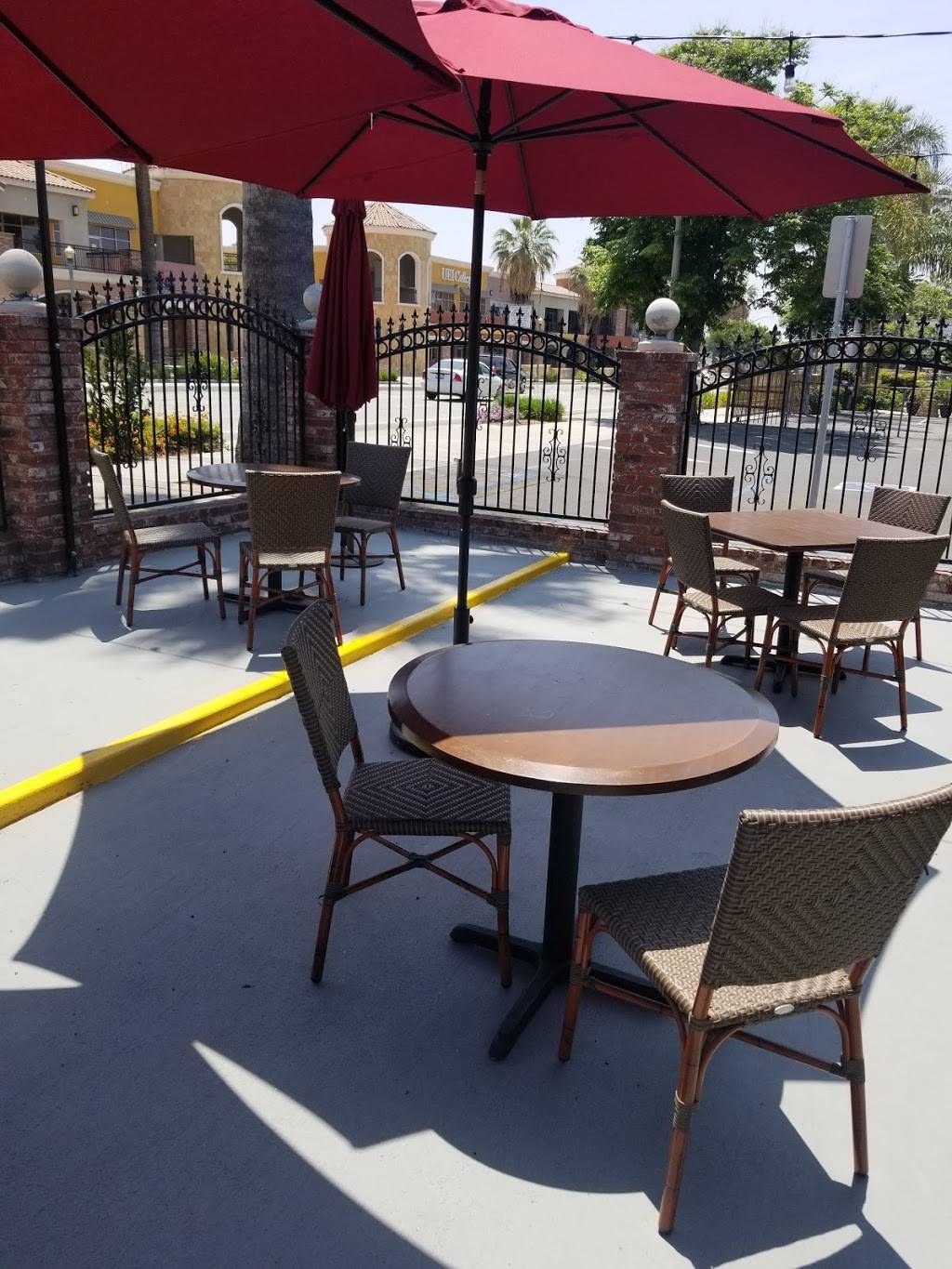 Placita Riverside | restaurant | 1805 University Ave, Riverside, CA 92507, USA | 9514058960 OR +1 951-405-8960