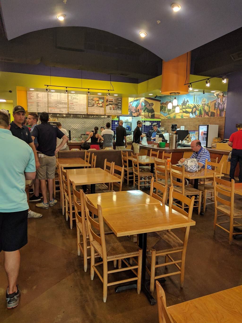 Salsaritas Fresh Mexican Grill | restaurant | 8400 Park Rd, Charlotte, NC 28210, USA | 7046439500 OR +1 704-643-9500