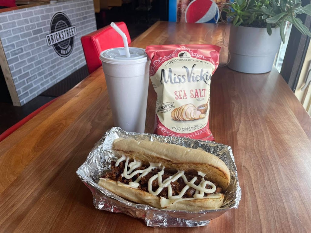 BRICKSTREET BBQ & SUBS | restaurant | 206 N 1st St, Ozark, MO 65721, USA | 4175514113 OR +1 417-551-4113
