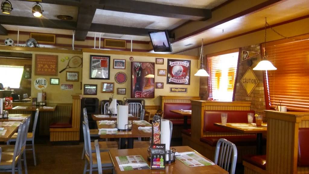 Pizza Hut 2797 E Waterloo Rd, Akron, OH 44312, USA