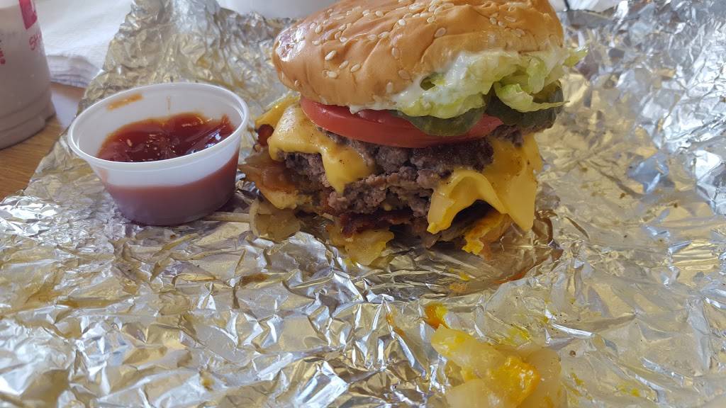 Five Guys | meal takeaway | 201 E Central Texas Expy, Harker Heights, TX 76548, USA | 2546900023 OR +1 254-690-0023