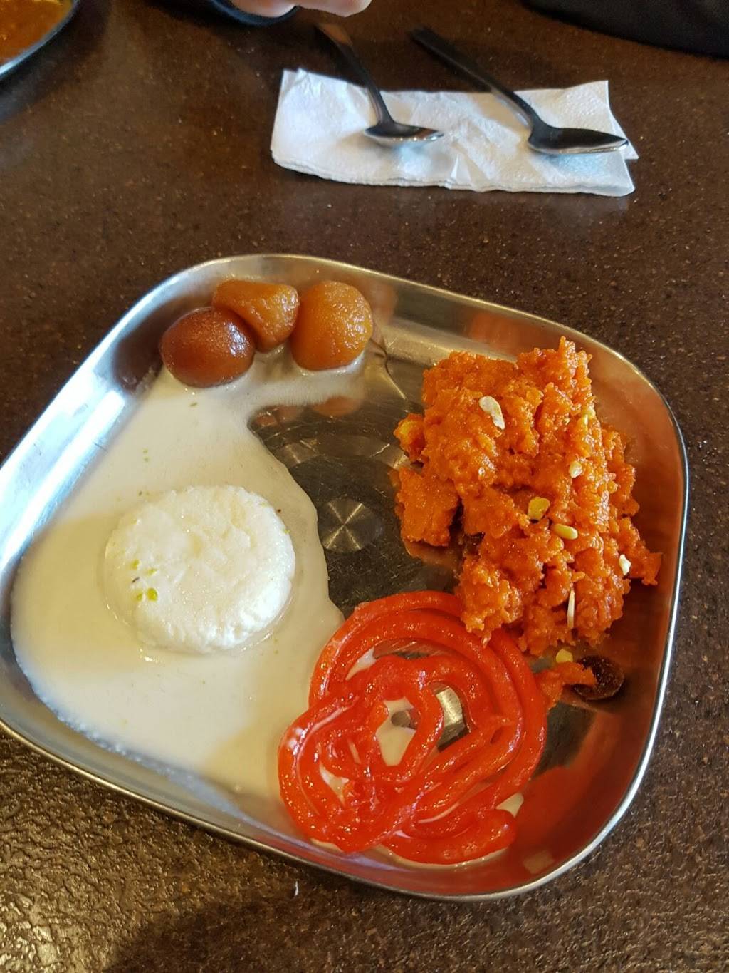 Gagan Sweets | restaurant | 3175 Rutherford Rd, Concord, ON L4K 0A3, Canada | 9055320126 OR +1 905-532-0126