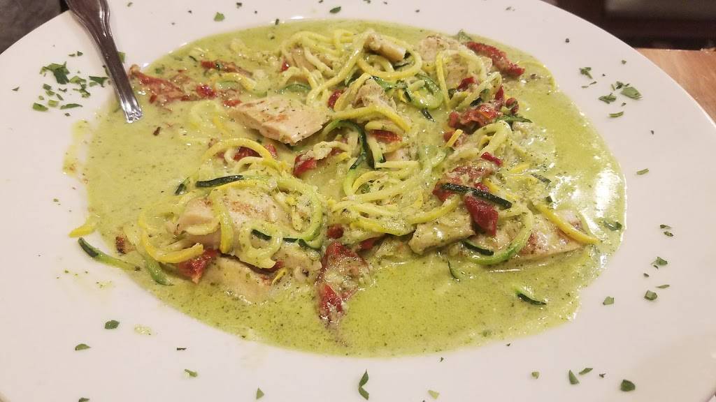 Ginos of Northport | restaurant | 832 Fort Salonga Rd, Northport, NY 11768, USA | 6317573083 OR +1 631-757-3083