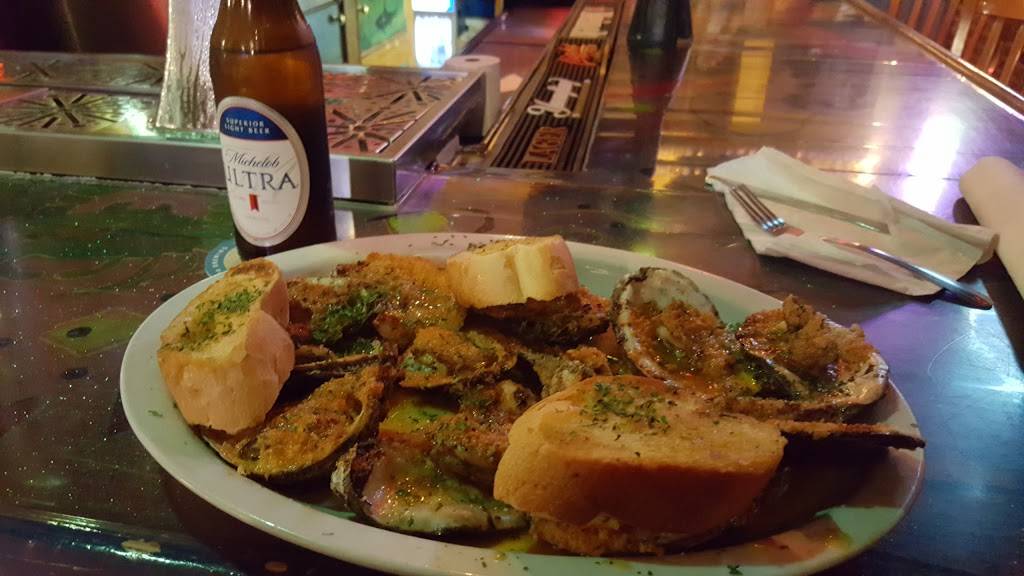 Speckled Ts | restaurant | 158 S Military Rd, Slidell, LA 70461, USA | 9856461728 OR +1 985-646-1728