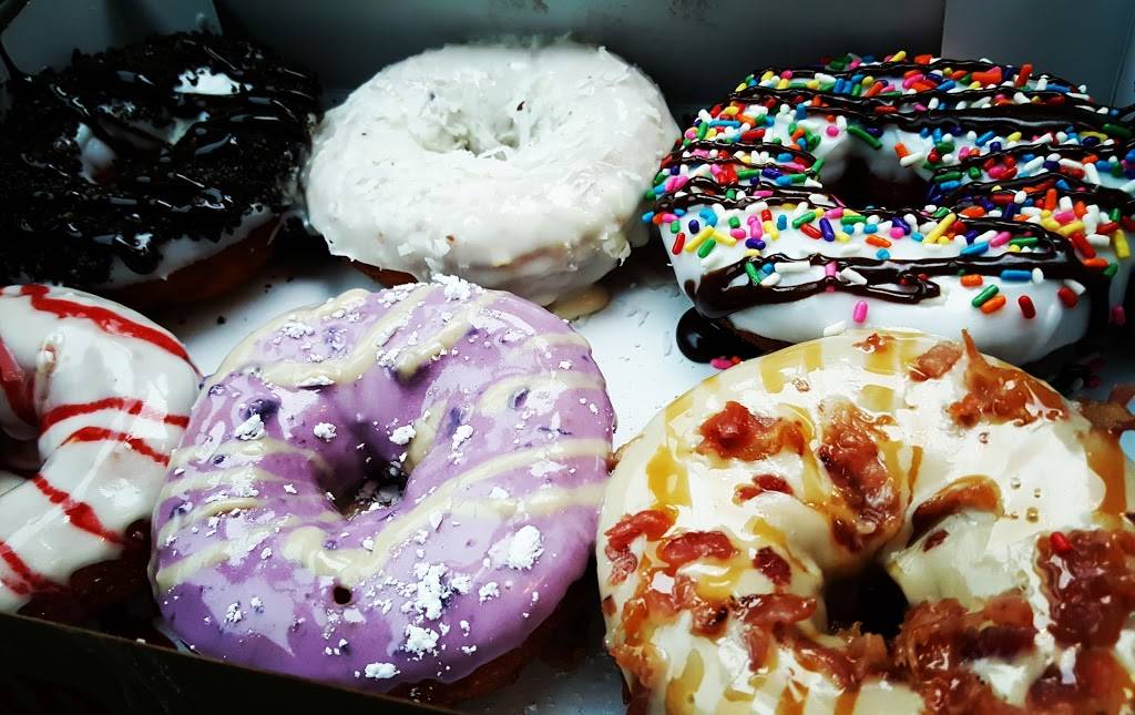 Duck Donuts - Heron Village | bakery | 2766 NC-68 #101, High Point, NC 27265, USA | 3368045571 OR +1 336-804-5571