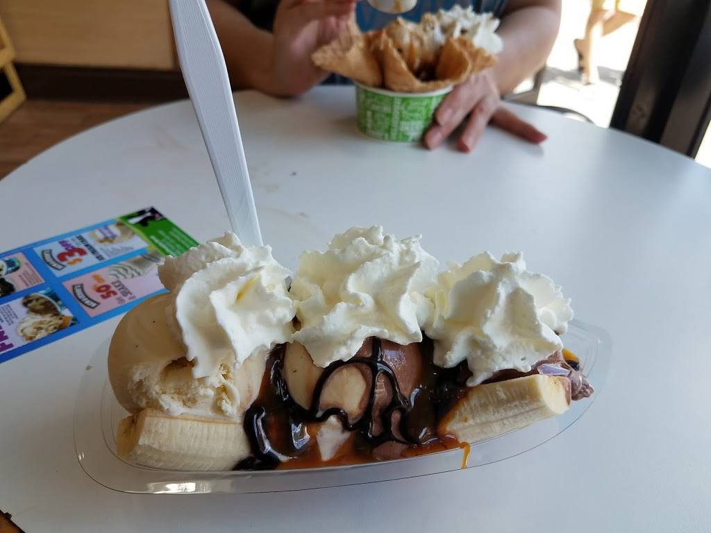 Ben & Jerry’s | bakery | 102 W Franklin St, Chapel Hill, NC 27516, USA | 9199679068 OR +1 919-967-9068
