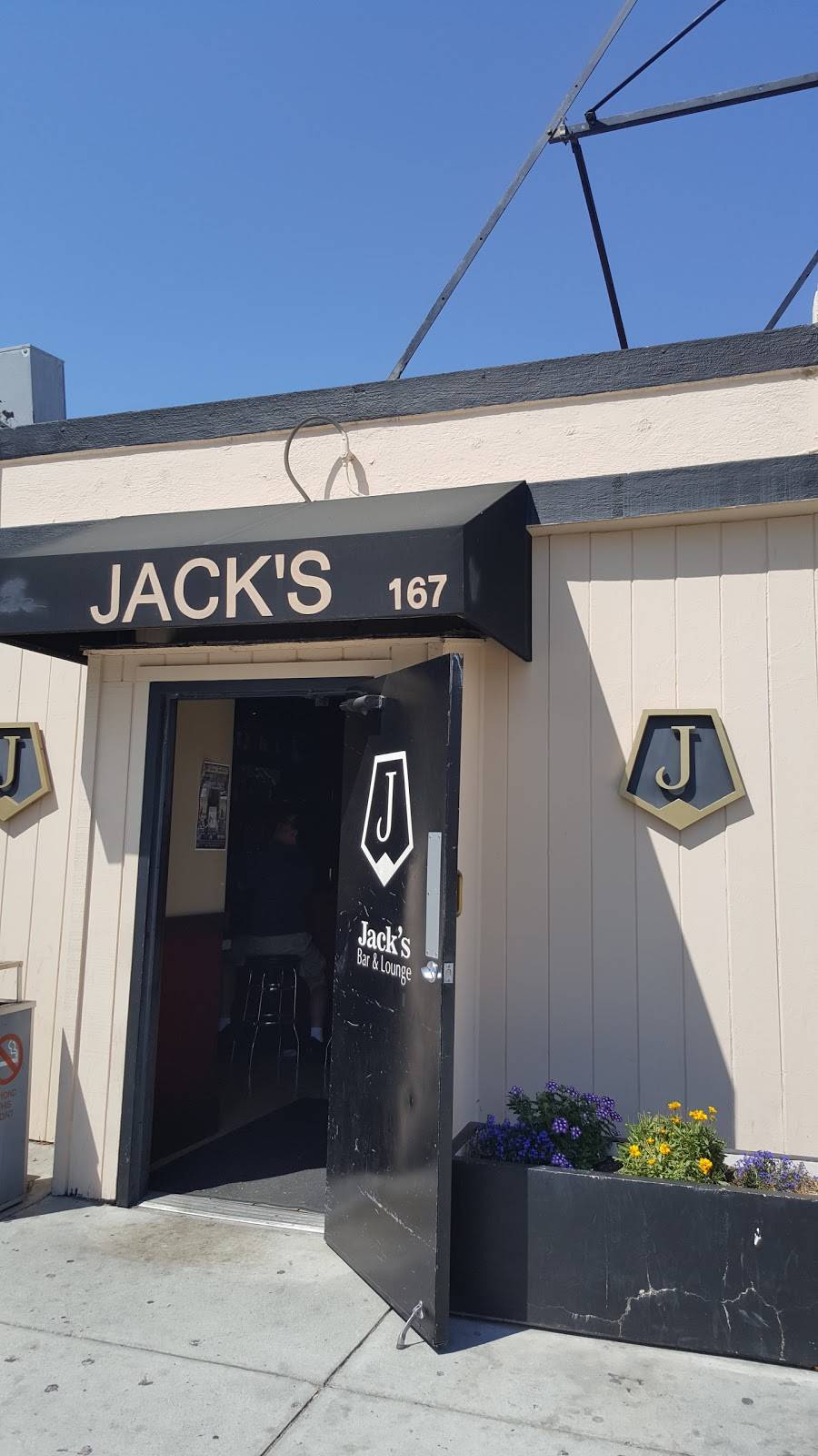 Jacks Bar & Lounge | night club | 167 E Taylor St, San Jose, CA 95112, USA | 4082875225 OR +1 408-287-5225