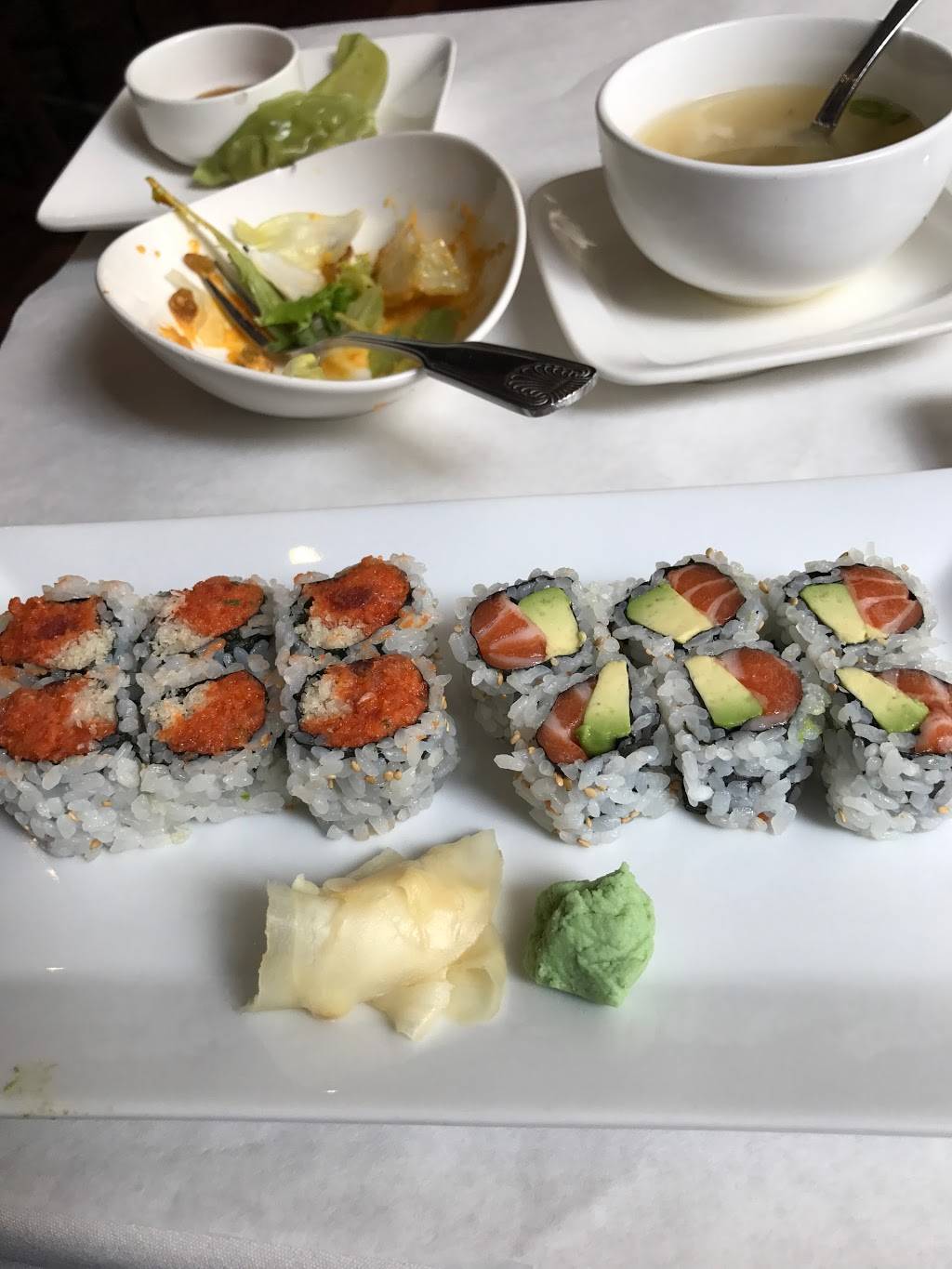 Azuki Sushi | restaurant | 29 Irving Pl, New York, NY 10003, USA | 2122283611 OR +1 212-228-3611