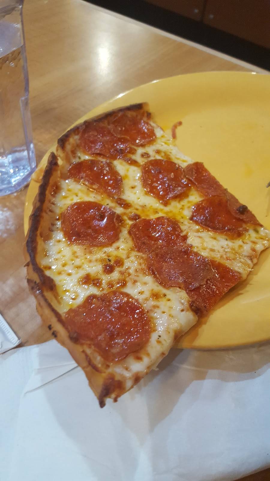 Mazzios Italian Eatery | meal delivery | 160 12th Ave SE, Norman, OK 73071, USA | 4057999999 OR +1 405-799-9999