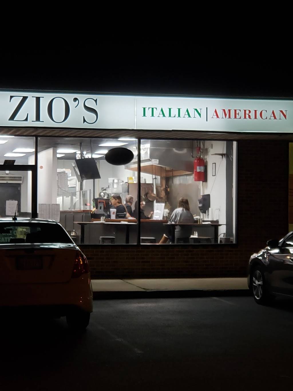 ZIO'S ITALIAN KICHEN 419 Thompson Creek Rd, Stevensville, MD 21666, USA