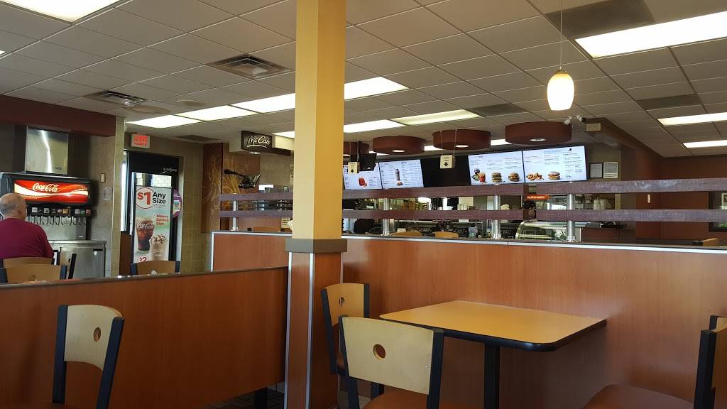 McDonalds | cafe | 435 W 3rd St, Nescopeck, PA 18635, USA | 5707524333 OR +1 570-752-4333