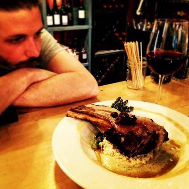 Francis & Mount | restaurant | 131 N Washington St, Crawfordsville, IN 47933, USA | 7659188858 OR +1 765-918-8858