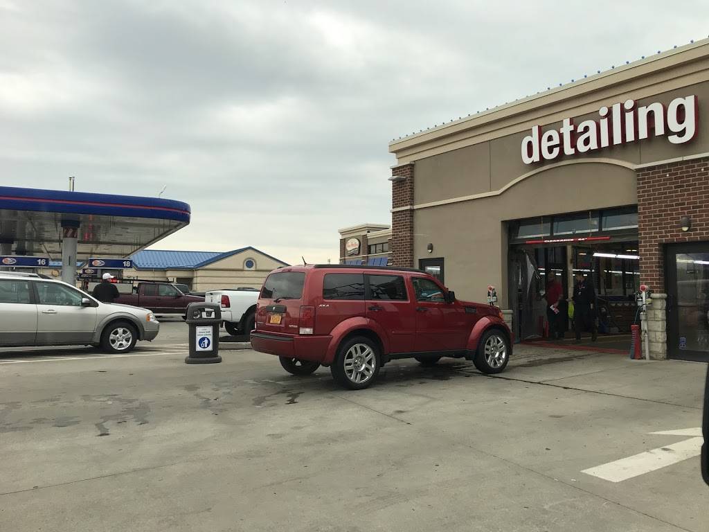 Delta Sonic Car Wash | cafe | 350 Langner Rd, West Seneca, NY 14224, USA | 7168222285 OR +1 716-822-2285
