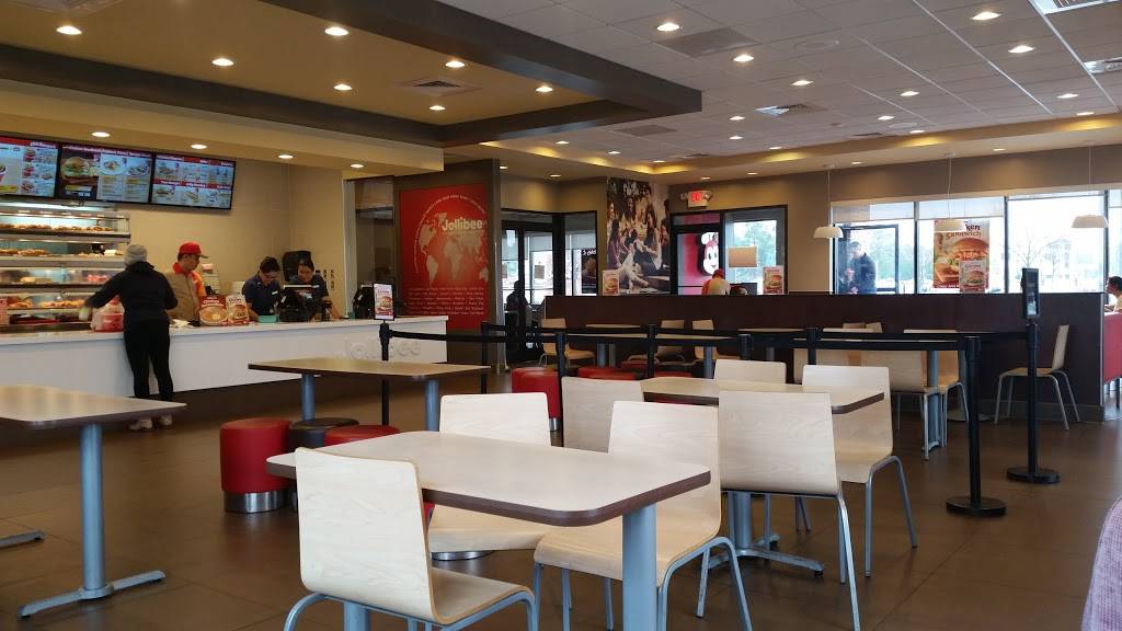 Jollibee - Restaurant | 4541 S Plaza Trail, Virginia Beach, VA 23462, USA