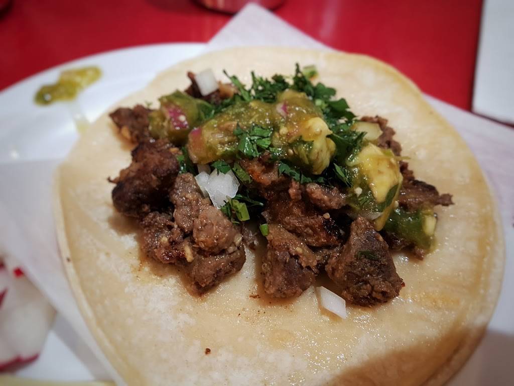Taco Veloz | restaurant | 9606 Roosevelt Ave, Queens, NY 11368, USA | 7187795608 OR +1 718-779-5608