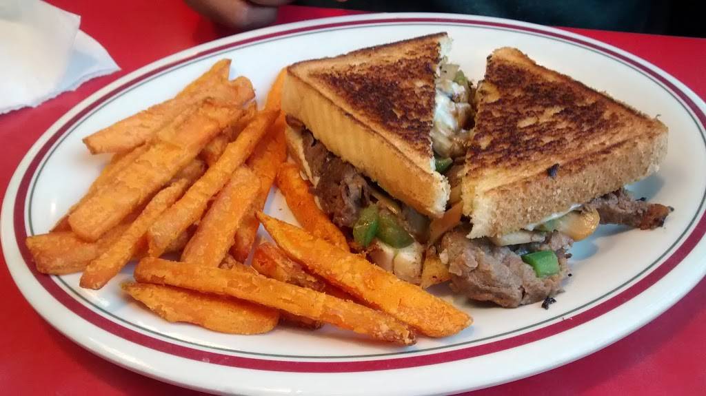 Huddle House | meal takeaway | 5887 MO-19, Cuba, MO 65453, USA | 5738850043 OR +1 573-885-0043