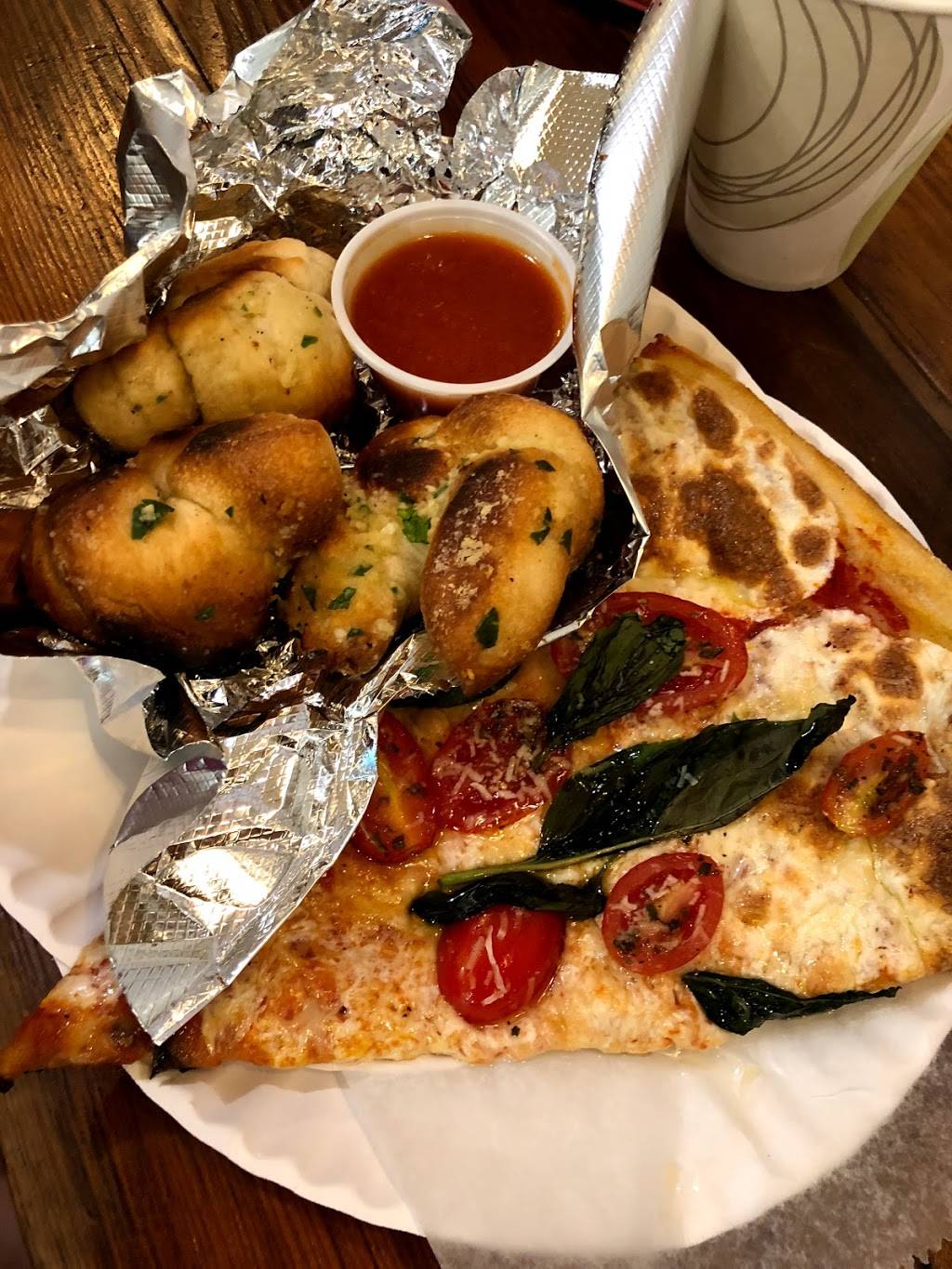 Joe & Sals Pizzeria | meal delivery | 842 Franklin Ave, Brooklyn, NY 11225, USA | 7184848732 OR +1 718-484-8732