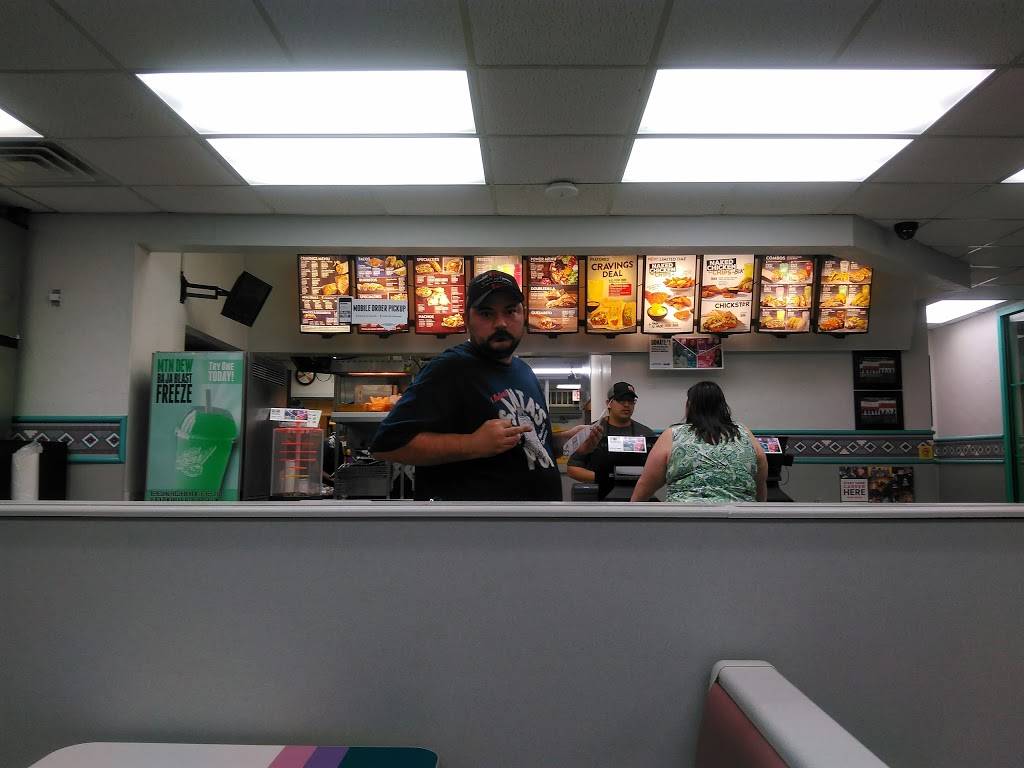 Taco Bell | meal takeaway | 110 S Wyoming Ave, Kingston, PA 18704, USA | 5702884011 OR +1 570-288-4011