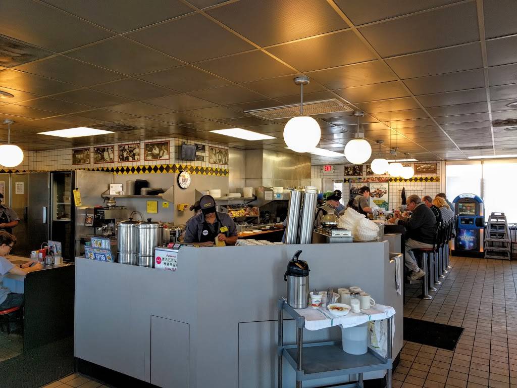 Waffle House | meal takeaway | 5646 Buckeystown Pike, Frederick, MD 21704, USA | 3016245886 OR +1 301-624-5886