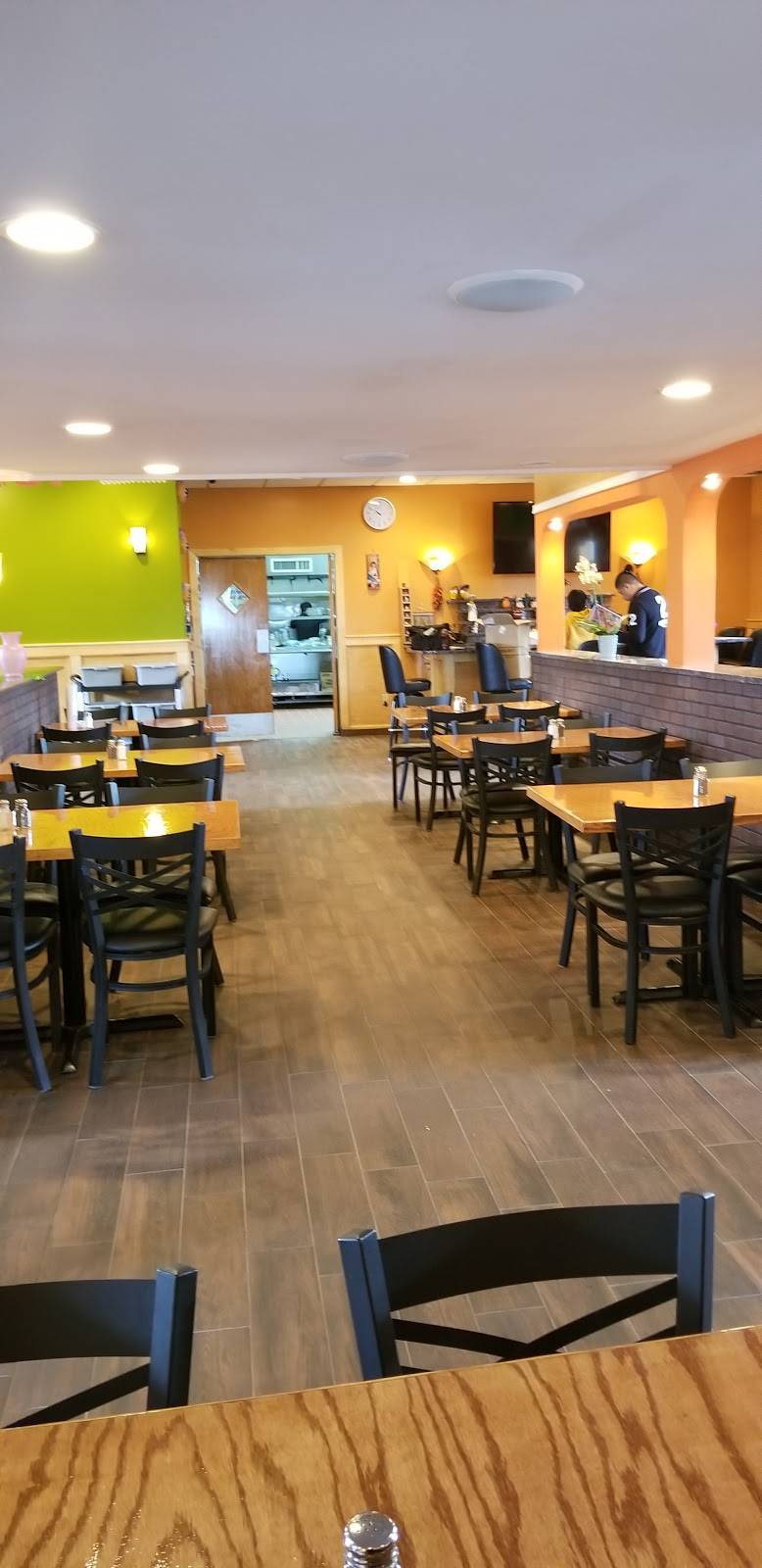 El Mariachi | restaurant | 789 N Locust St, Hazleton, PA 18201, USA | 5704590300 OR +1 570-459-0300