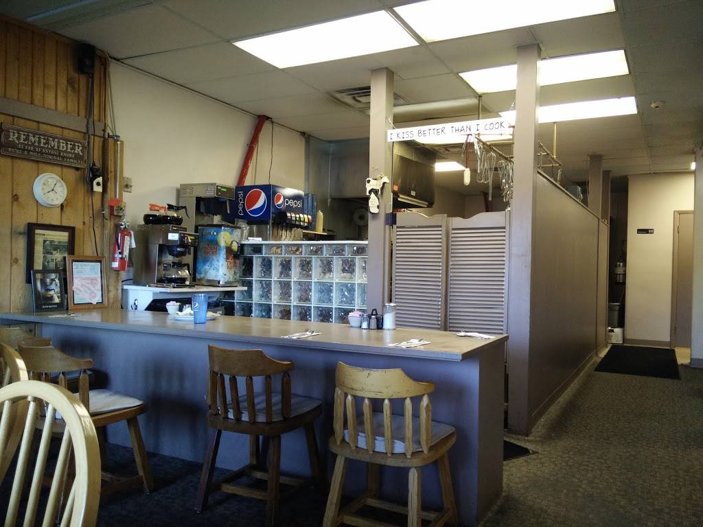 Lakeshore Cafe | restaurant | 29011 Upper Bear Creek Rd, Evergreen, CO 80439, USA | 3036741463 OR +1 303-674-1463