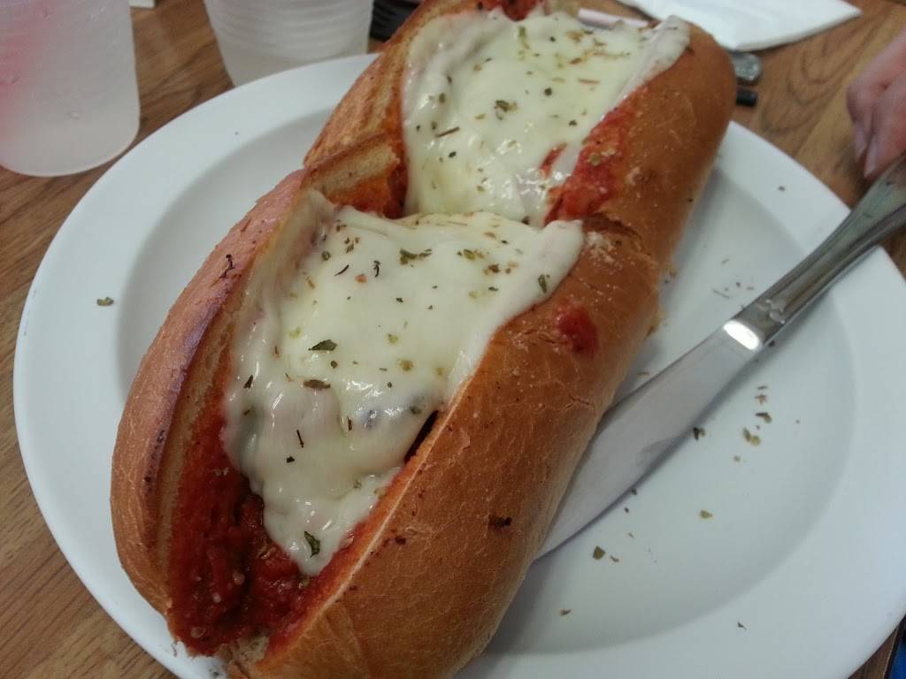 DAmores Pizza | restaurant | 22601 Pacific Coast Hwy, Malibu, CA 90265, USA | 3103174500 OR +1 310-317-4500