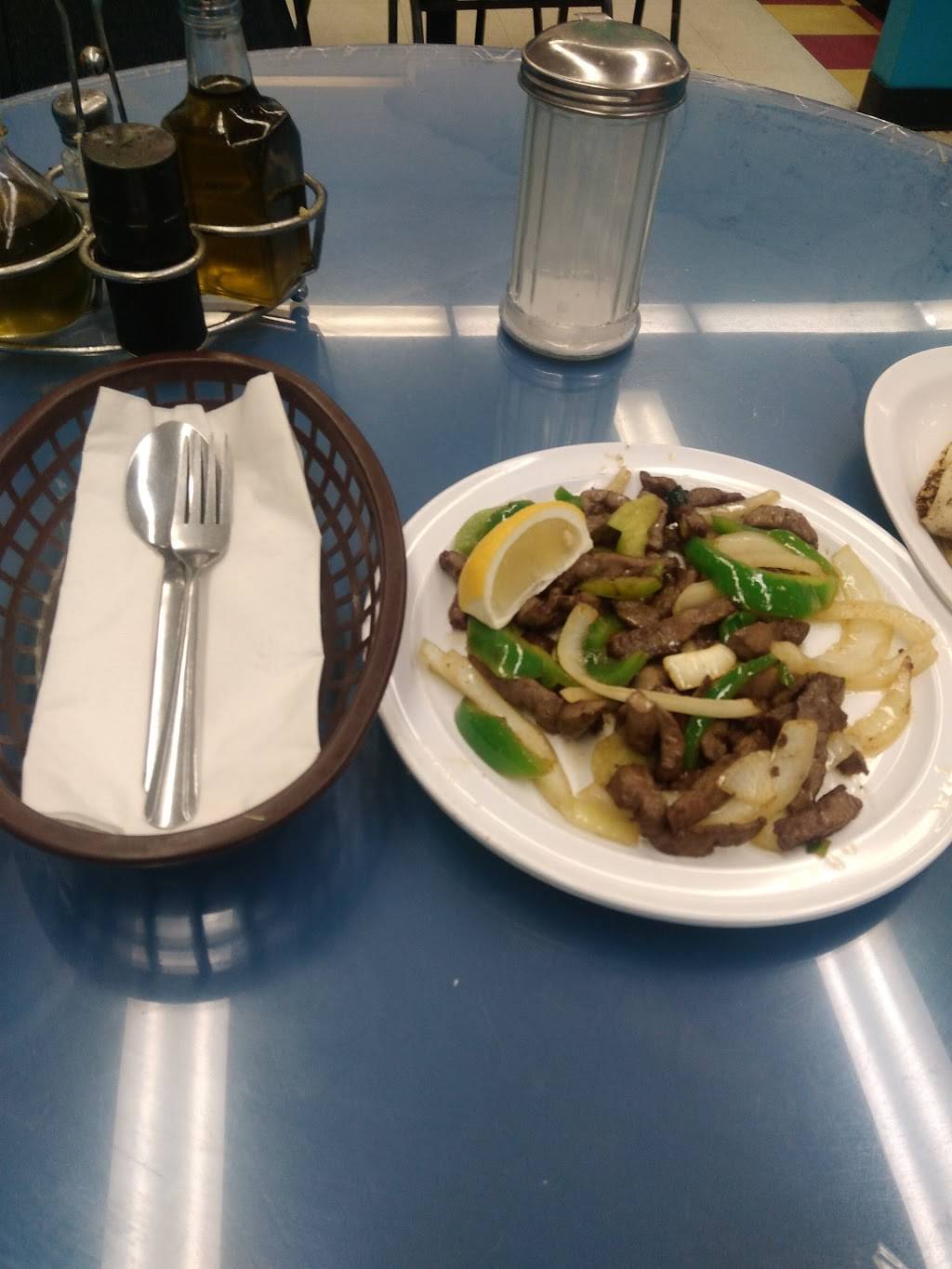 Banadir Cuisine Restaurant | restaurant | 3246 Cleveland Ave, Columbus, OH 43224, USA | 6142680933 OR +1 614-268-0933